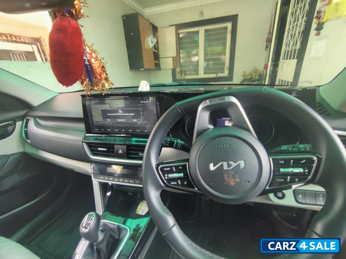 Kia Seltos HTX Smartstream G1.5 6MT Petrol