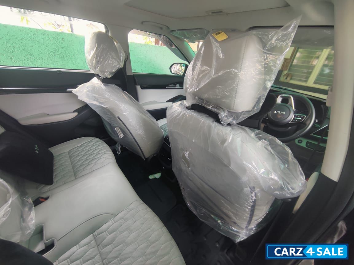 Kia Seltos HTX Smartstream G1.5 6MT Petrol Kia Seltos HTX Smartstream G1.5 6MT Petrol