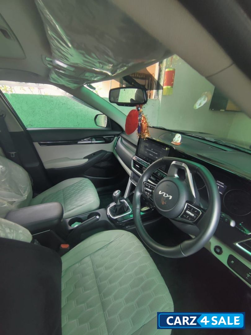 Kia Seltos HTX Smartstream G1.5 6MT Petrol Kia Seltos HTX Smartstream G1.5 6MT Petrol