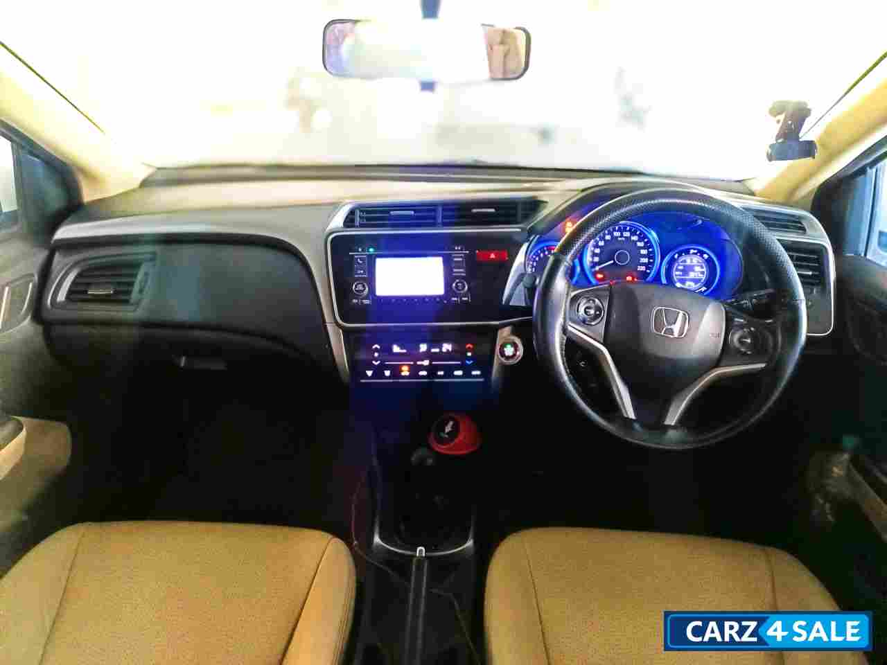 Honda City VX MT Petrol Honda City VX MT Petrol