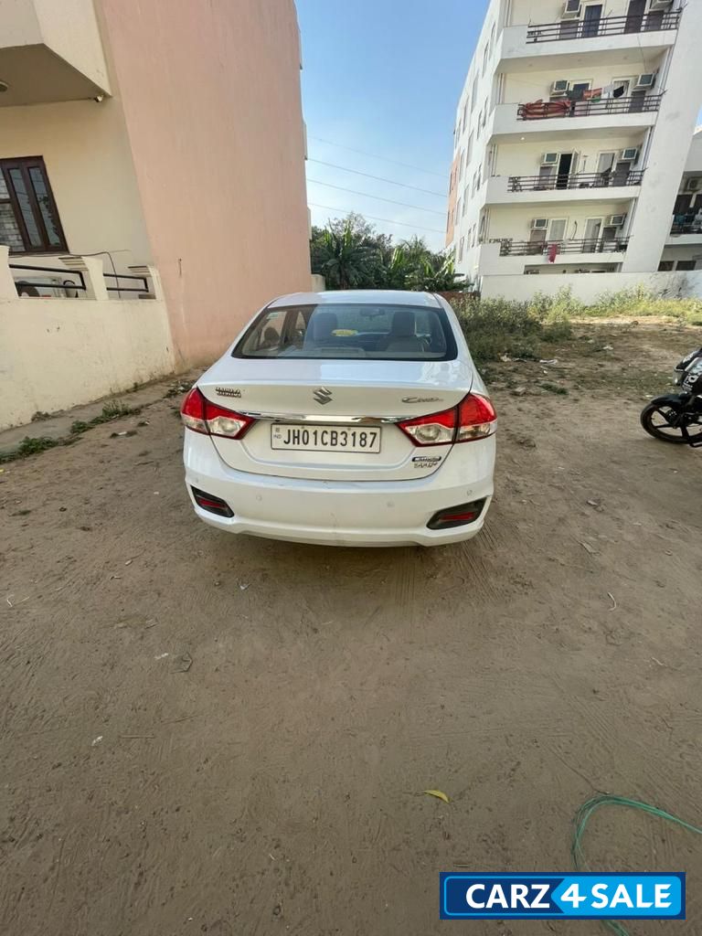 Maruti Suzuki Ciaz ZDi Plus SHVS Maruti Suzuki Ciaz ZDi Plus SHVS