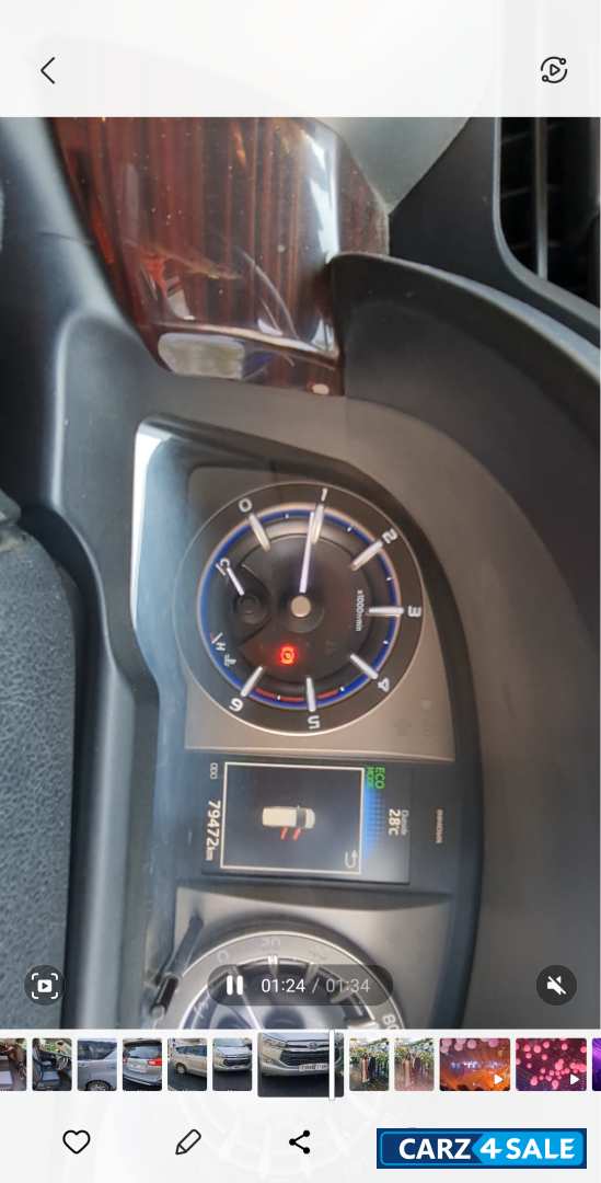 Toyota Innova Crysta 2.4 VX MT 8 Seater Diesel