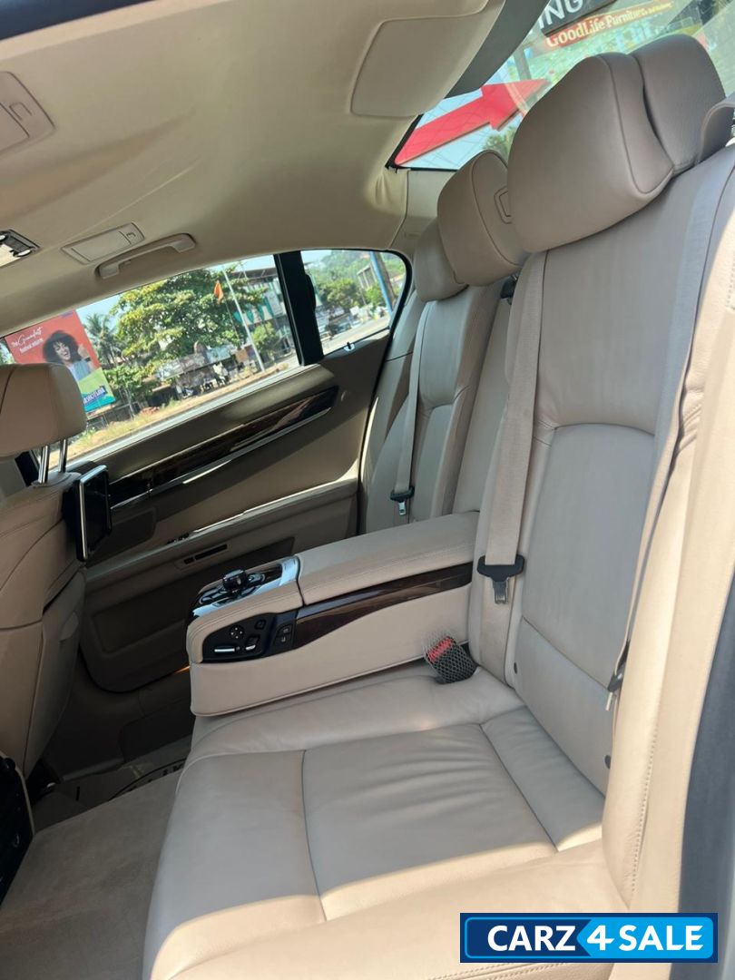 BMW 7-Series 730Ld BMW 7-Series 730Ld