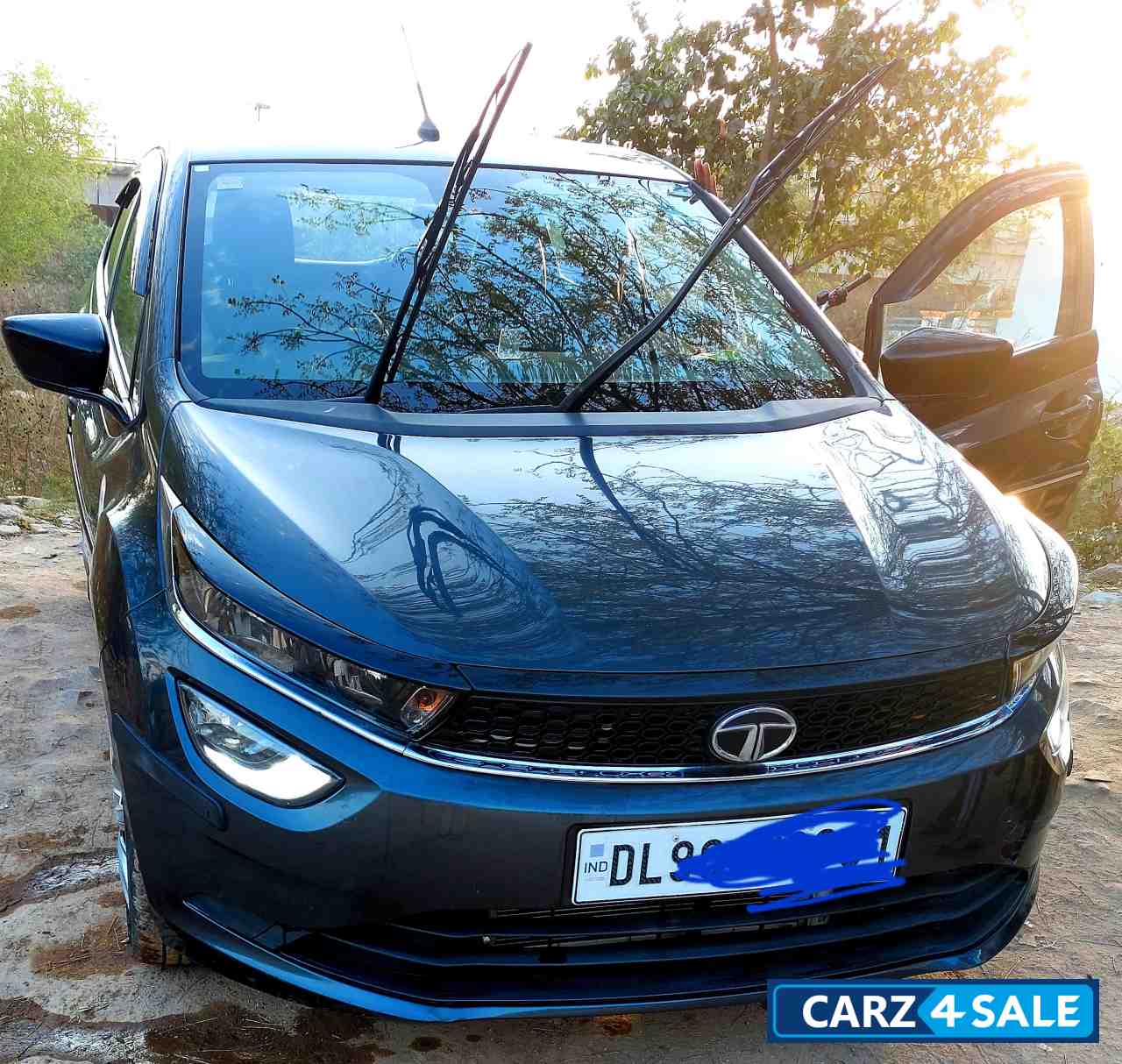 Tata Altroz XT Petrol