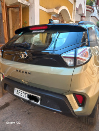 Grassland Beige Tata Nexon XZ Plus Dual Tone Roof Petrol