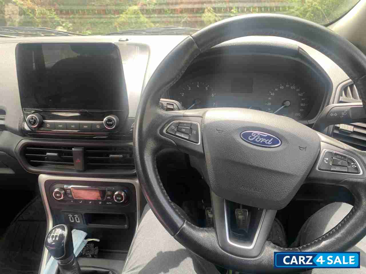 Ford EcoSport 1.5 Petrol Titanium MT Ford EcoSport 1.5 Petrol Titanium MT