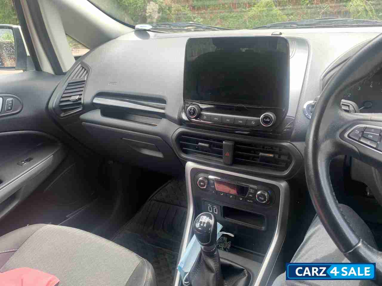 Ford EcoSport 1.5 Petrol Titanium MT Ford EcoSport 1.5 Petrol Titanium MT