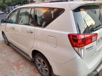 Pearl White Crystal Shine Toyota Innova Crysta 2.4 VX MT 8 Seater Diesel