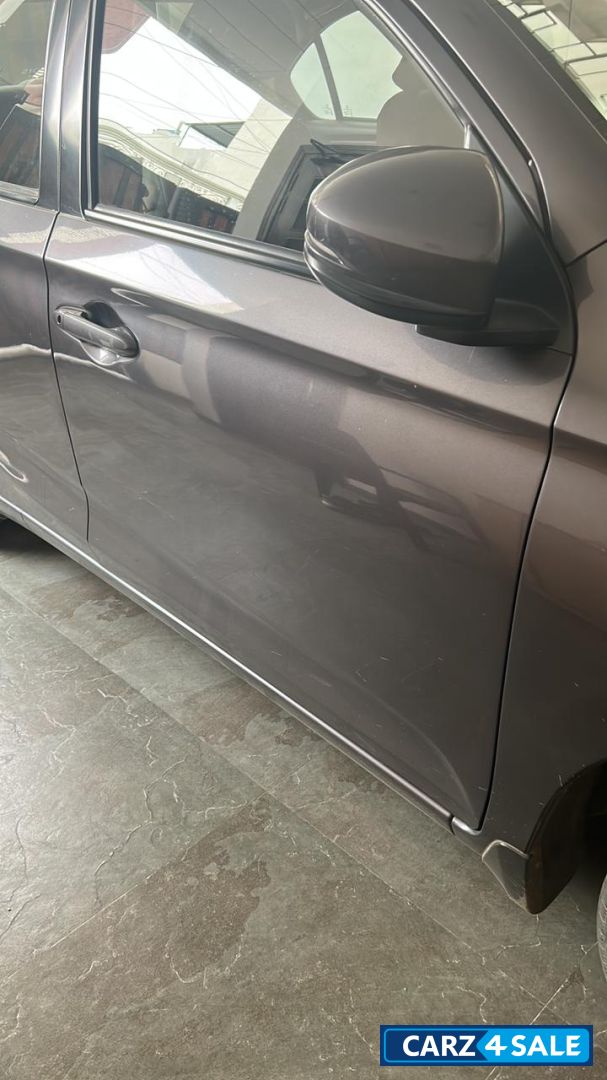 Honda Amaze 1.5 S i-DTEC