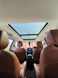 MG Hector Plus Petrol