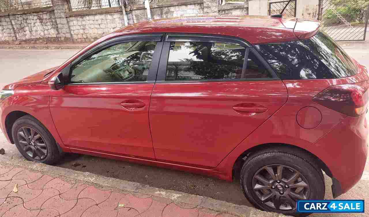 Fairy Red Hyundai Elite i20 Sportz Plus 1.2 Kappa Petrol Dual VTVT