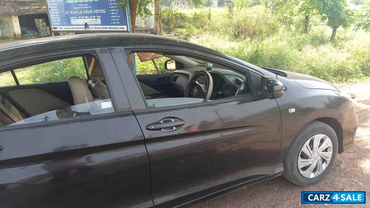 Golden Brown Honda City 1.5 S MT