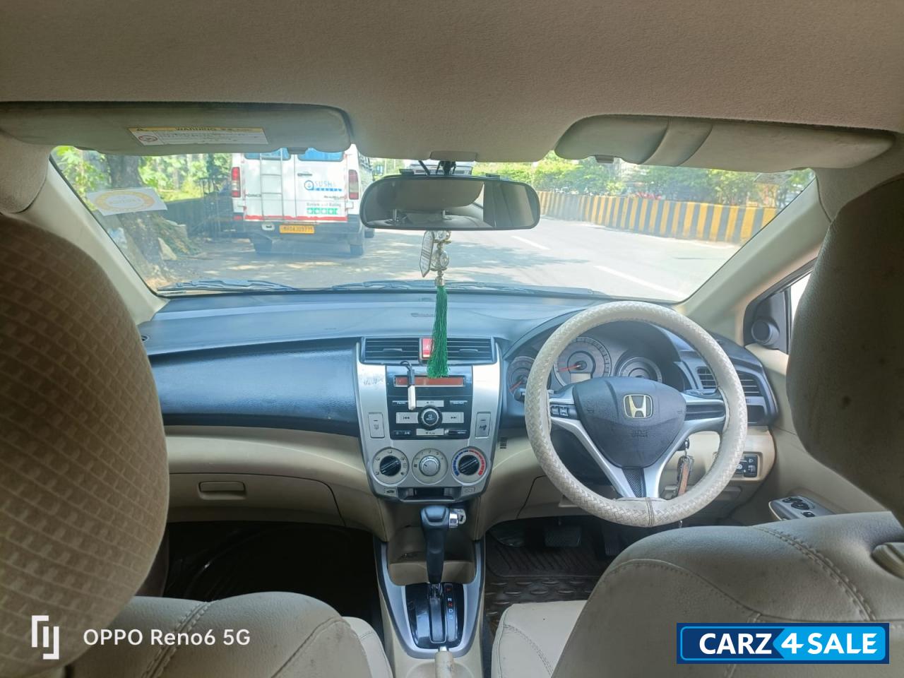 Honda City 1.5 V AT Honda City 1.5 V AT