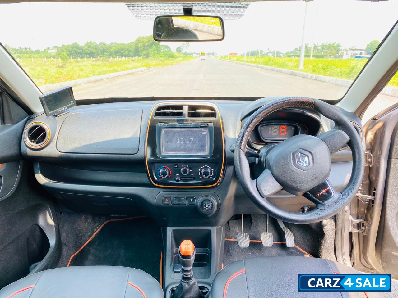 Renault Kwid 1.0 RXT Renault Kwid 1.0 RXT