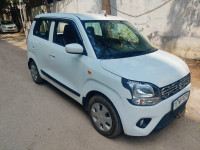 Whitw Maruti Suzuki Wagon R vxi
