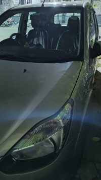 Champagne Ford Figo Diesel