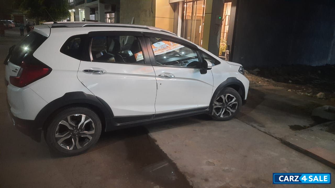 White Orchid Pearl Honda WR-V VX MT Petrol