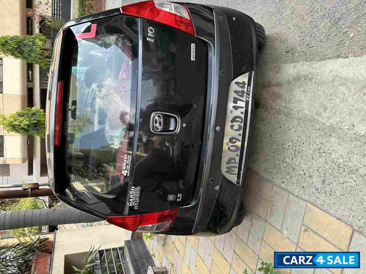 Hyundai i10 Hyundai i10