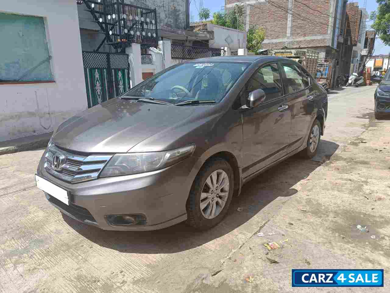 Honda City 1.5 V MT