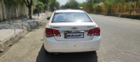 White Chevrolet Cruze LTZ