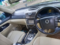 Black Ssangyong Rexton