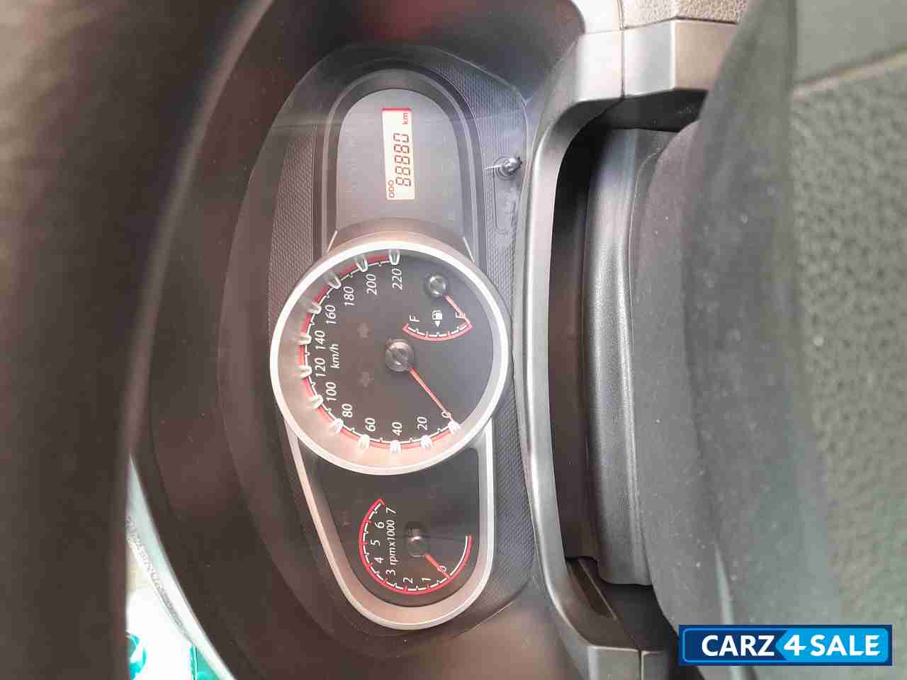 Ford Figo 1.4 Duratorq Titanium Ford Figo 1.4 Duratorq Titanium