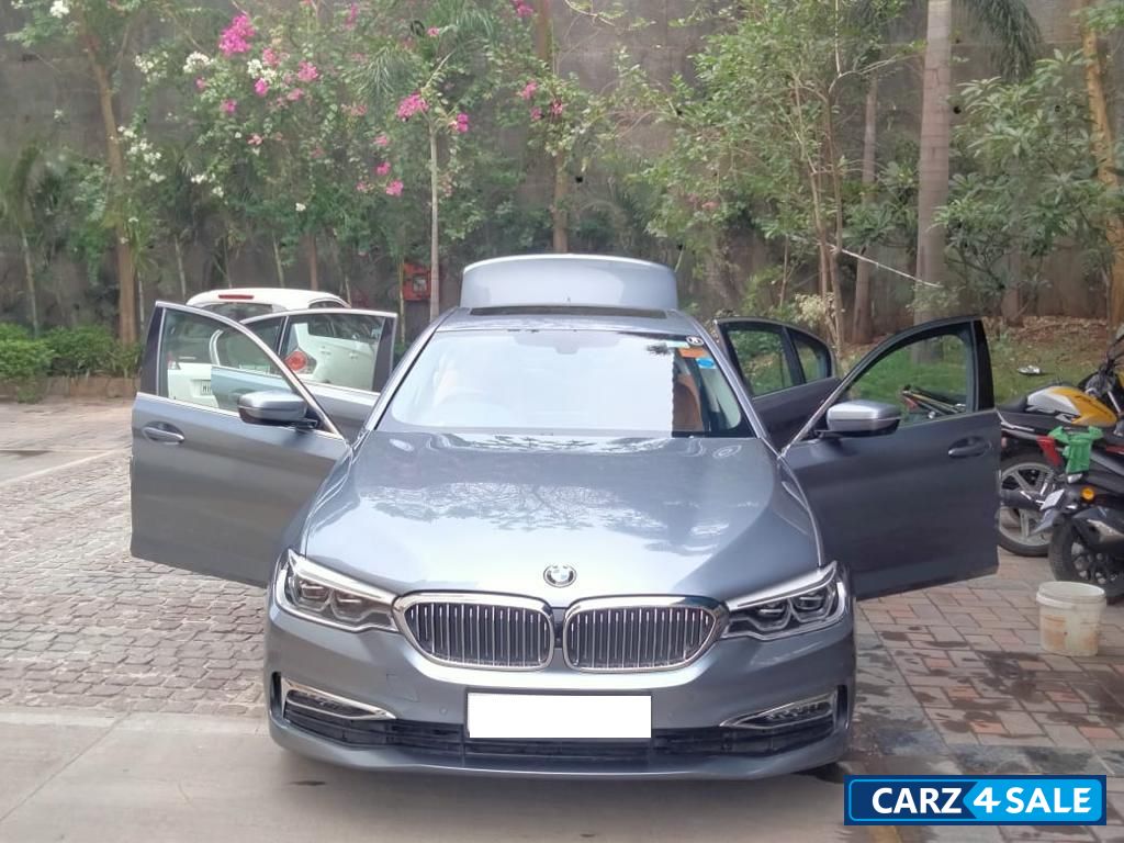 BMW 5-Series 520d Luxury Line Diesel AT