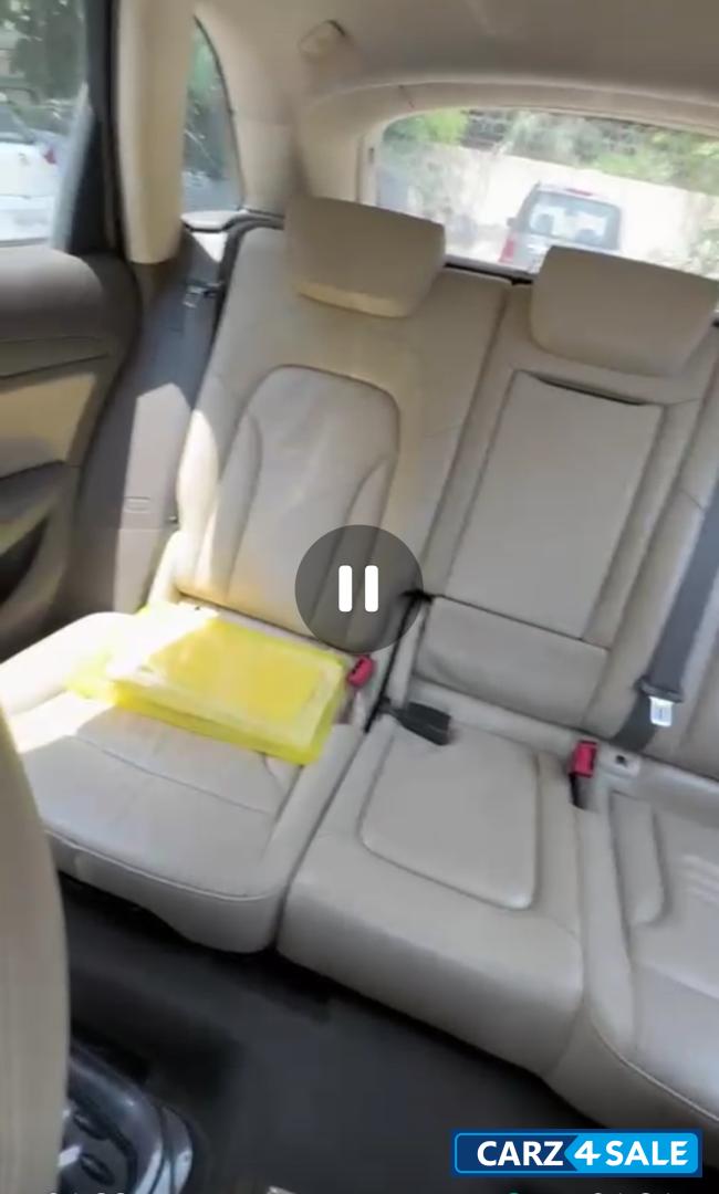 Audi Q5 2.0 TDI quattro Premium Audi Q5 2.0 TDI quattro Premium