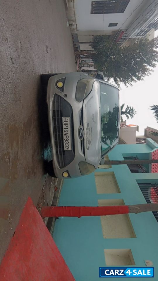 Moondust Silver Ford Figo