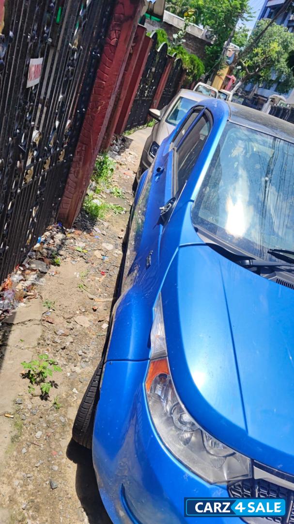 Mahindra e2o Plus P4