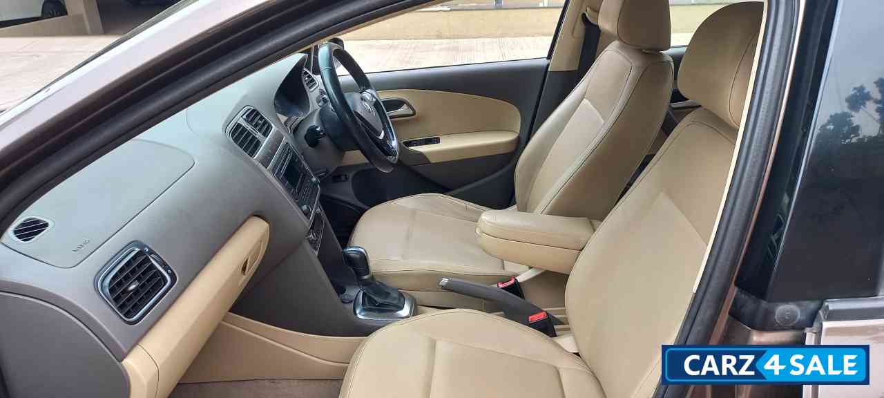 Toffee Brown Volkswagen Vento 1.2 TSI Highline Toffee Brown Volkswagen Vento 1.2 TSI Highline