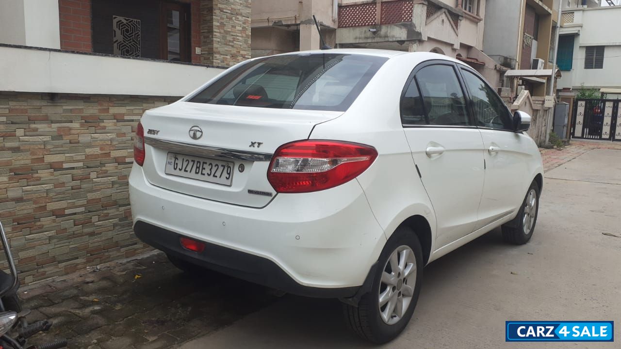 Pearl White Tata Zest XT Revotron 90 Petrol Pearl White Tata Zest XT Revotron 90 Petrol