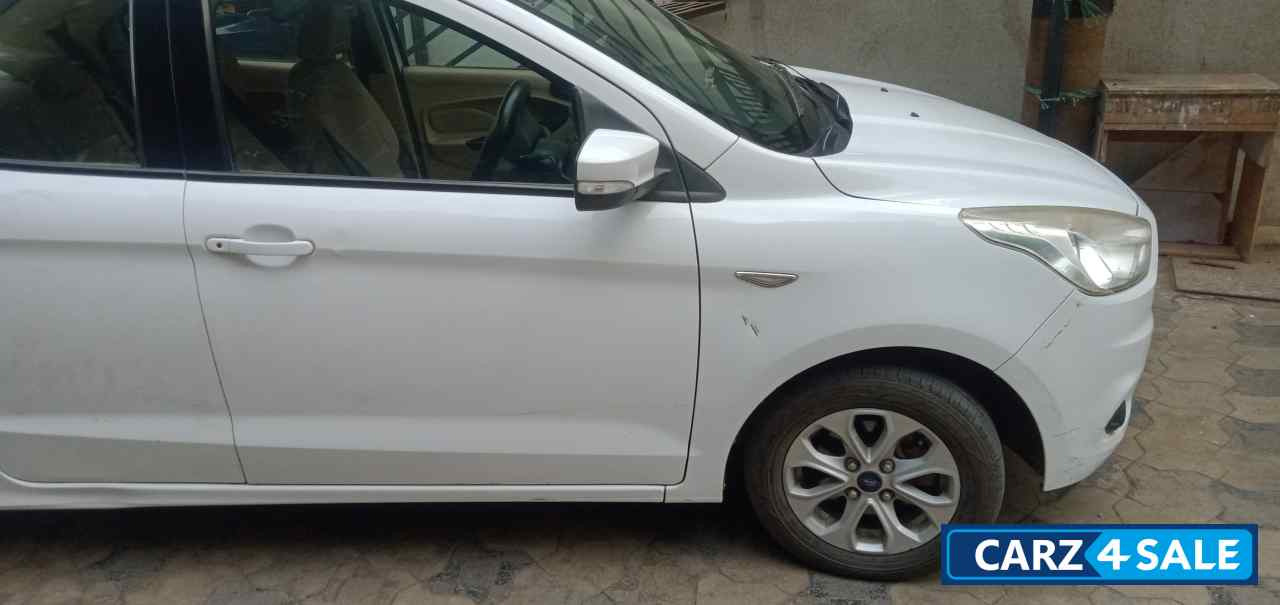 Ford Aspire Titanium Plus 1.5 TDCi Ford Aspire Titanium Plus 1.5 TDCi