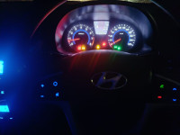 White Hyundai Verna Diesel