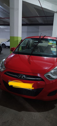 Electric Red Hyundai i10 1.2 Magna