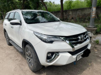 White Toyota Fortuner 2.8 4x4 Automatic sigma4