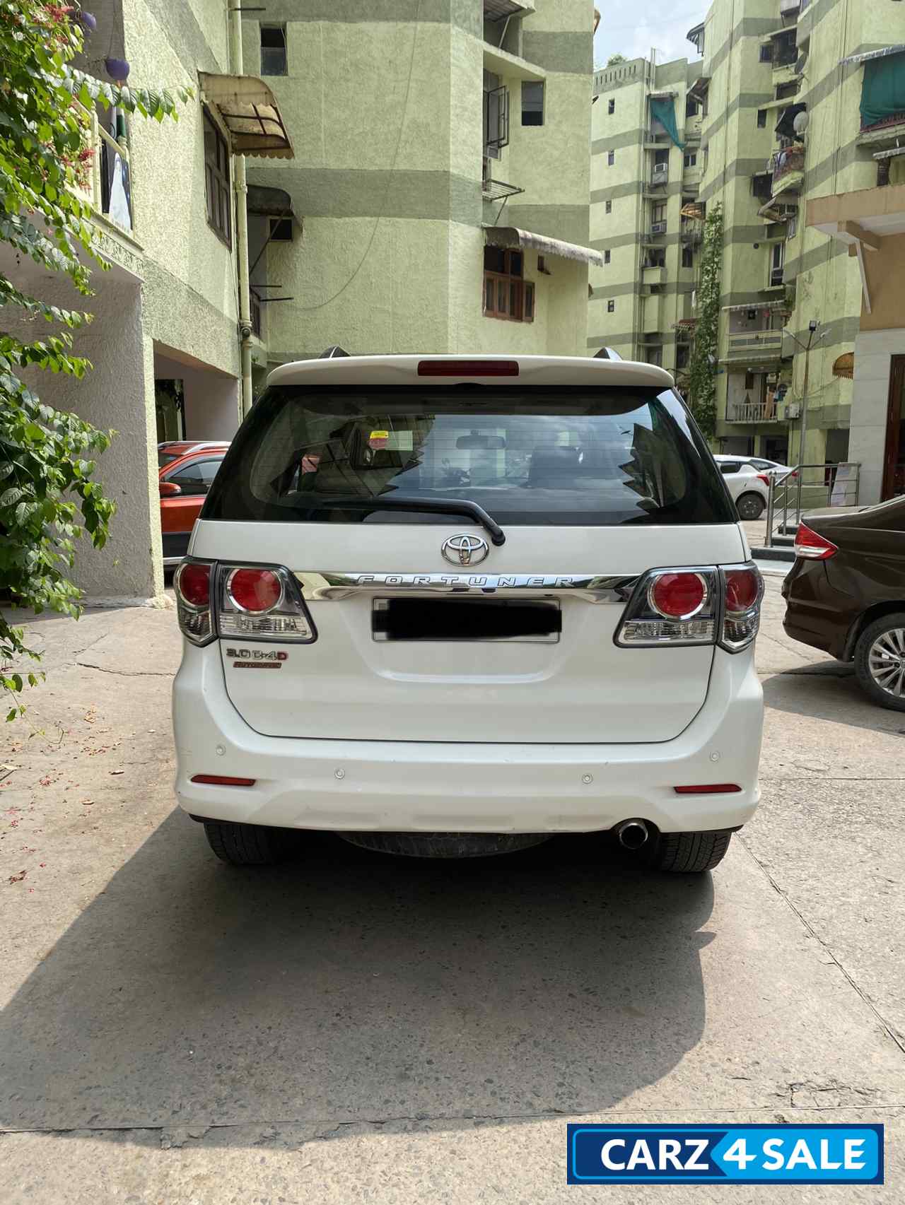 Toyota Fortuner 3.0 4x2 AT Toyota Fortuner 3.0 4x2 AT