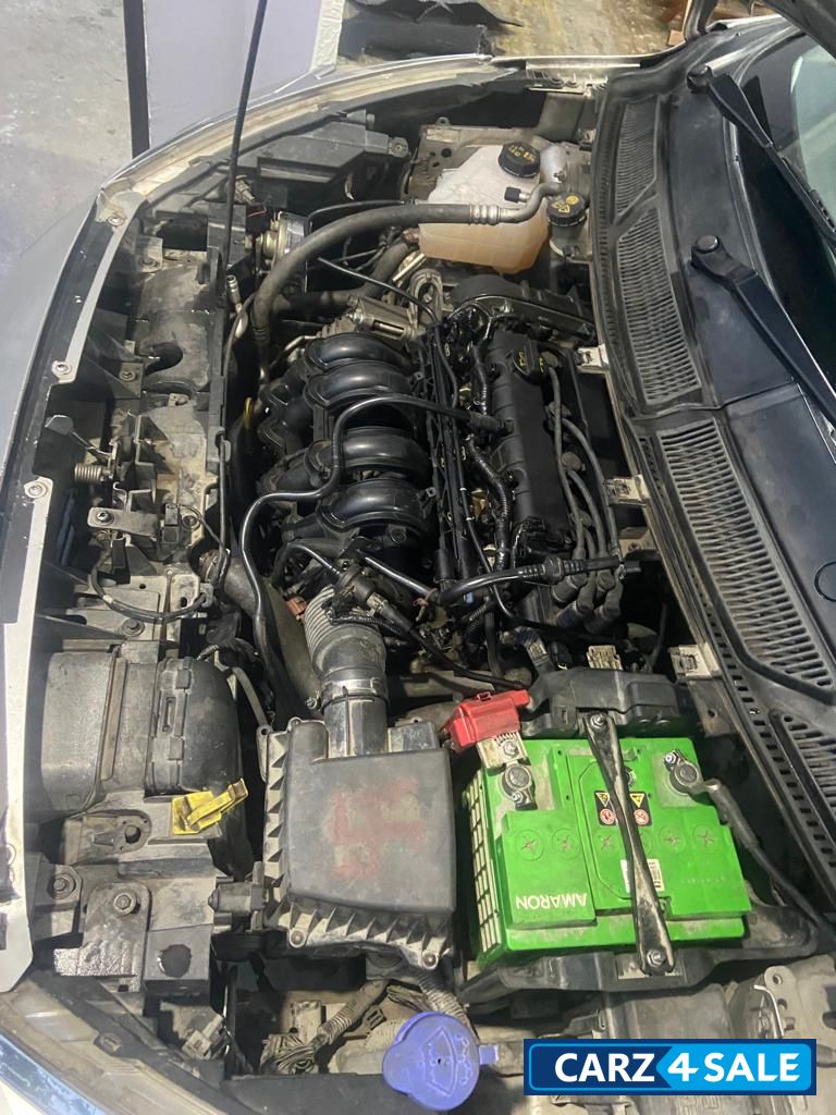 Silky Silver Ford Figo 1.2T (Petrol) - 2nd Generation