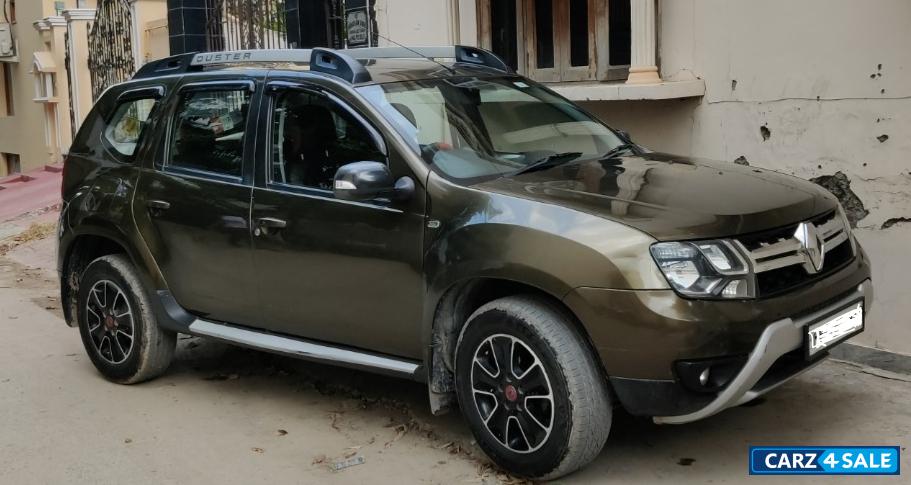 Amazon Green Renault Duster Rxz 110ps 4x4