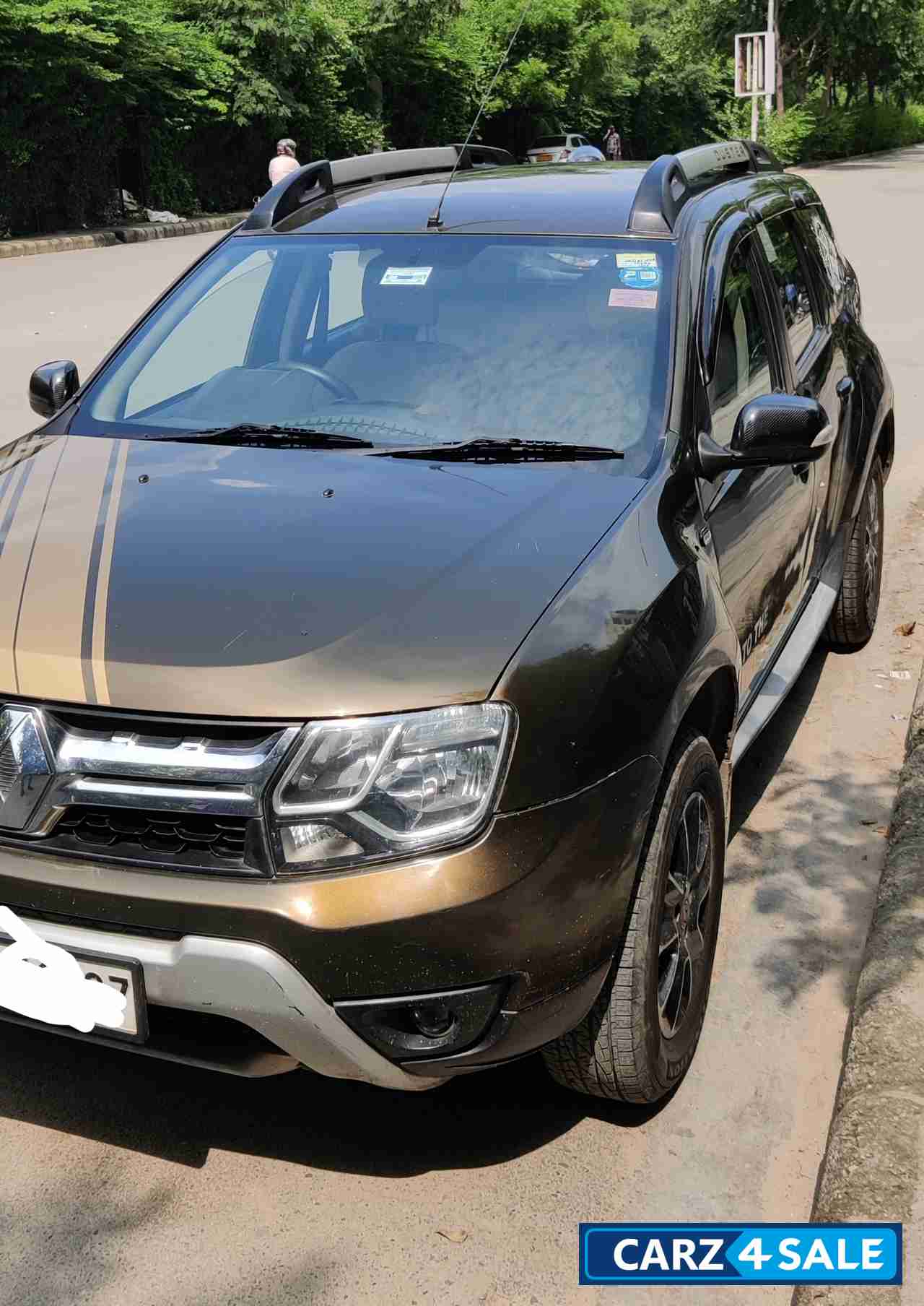 Amazon Green Renault Duster Rxz 110ps 4x4