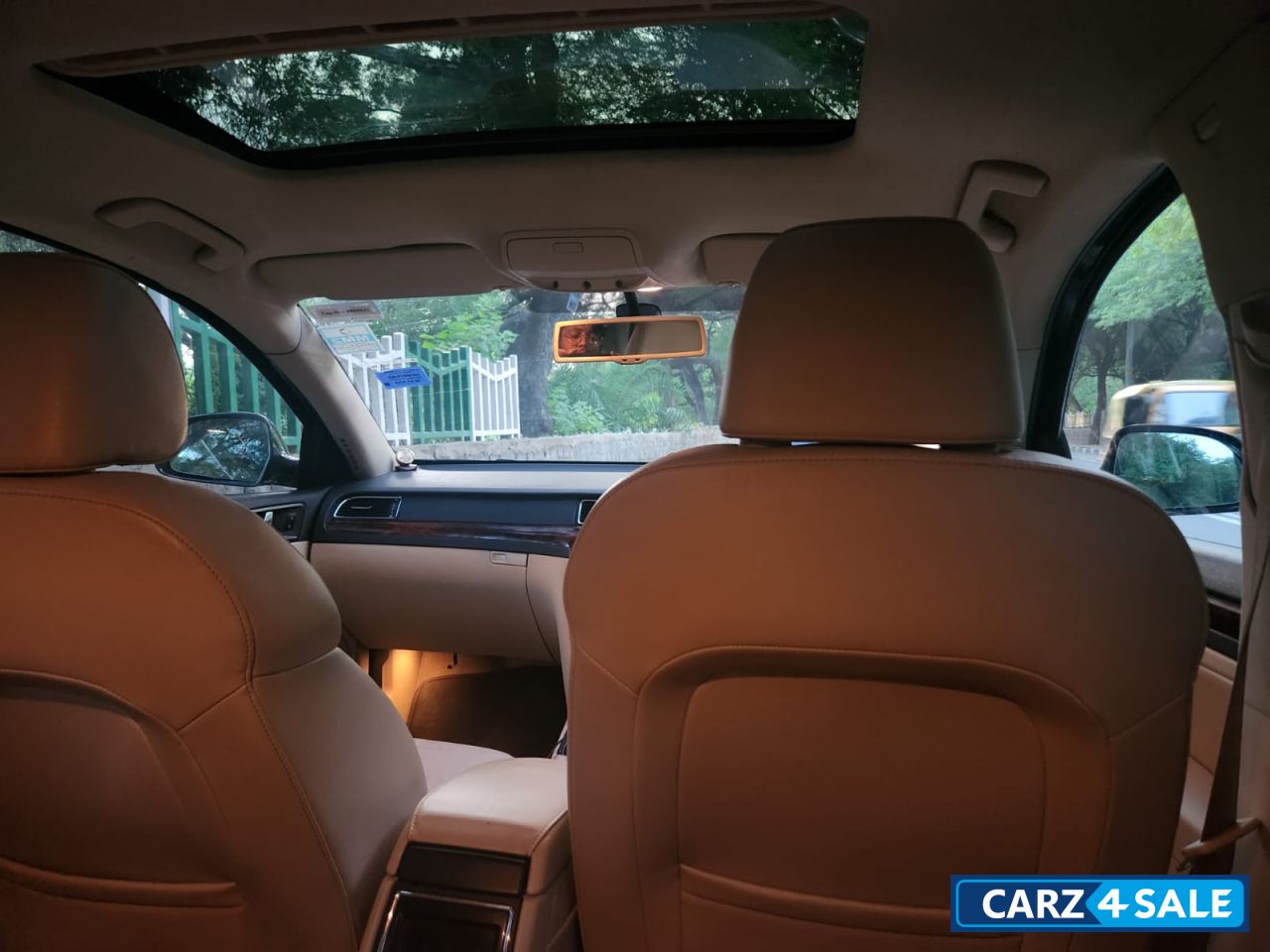 Skoda Superb Elegance 1.8 TSI MT