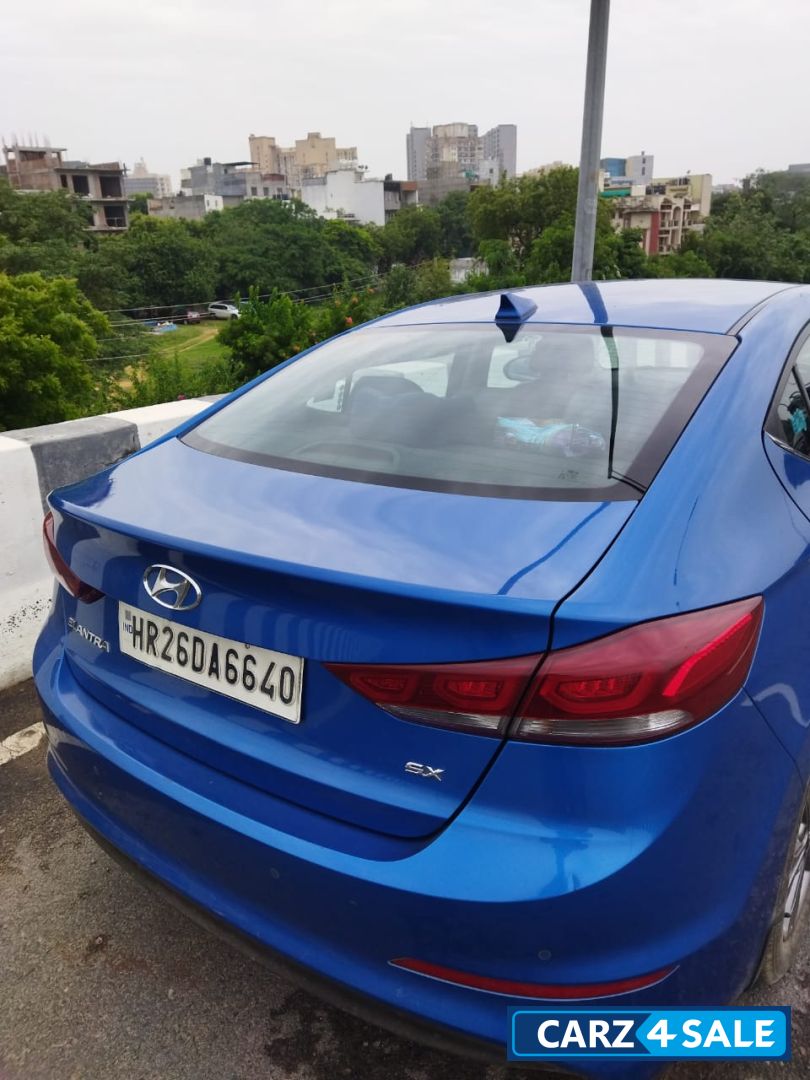 Hyundai Elantra 2016 : AUTOMATIC DIESEL MINT CONDITION