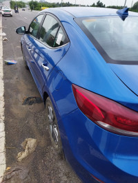 Hyundai Elantra 2016 : AUTOMATIC DIESEL MINT CONDITION