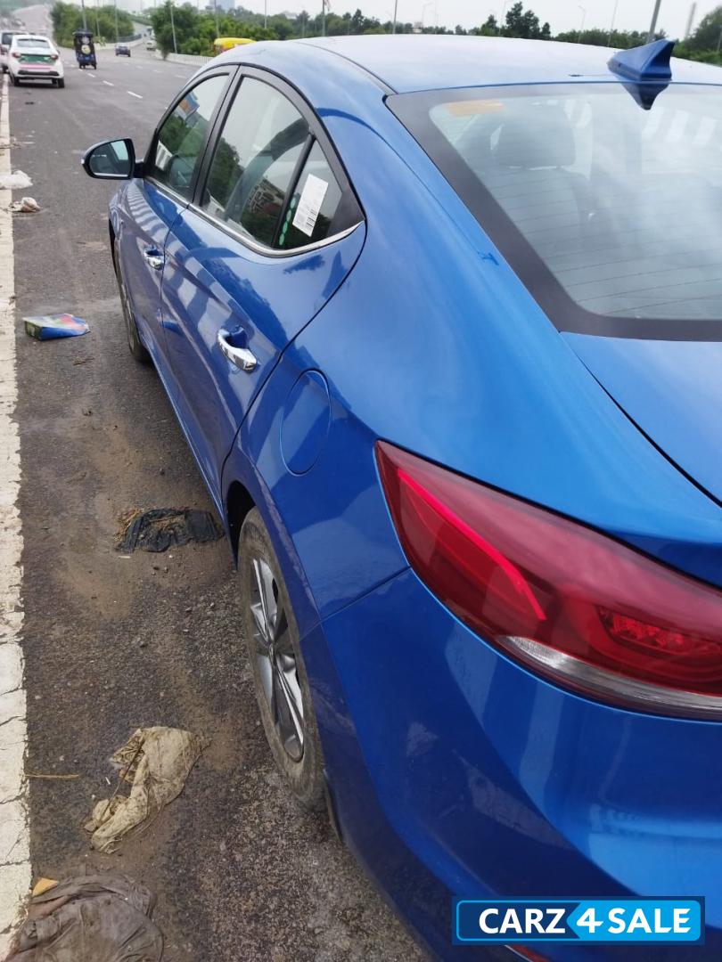 Hyundai Elantra 2016 : AUTOMATIC DIESEL MINT CONDITION