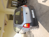Silver Gray Maruti Suzuki Alto LXI