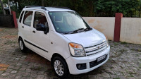 White Maruti Suzuki Wagon R Vxi