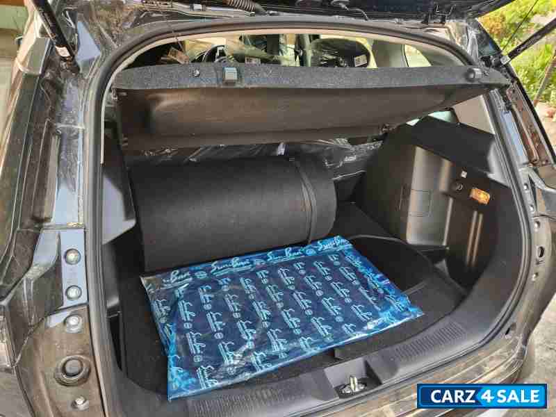 Maruti Suzuki Grand Vitara Alpha Maruti Suzuki Grand Vitara Alpha