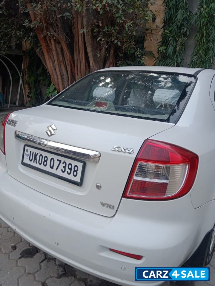 Maruti Suzuki SX4 VXI