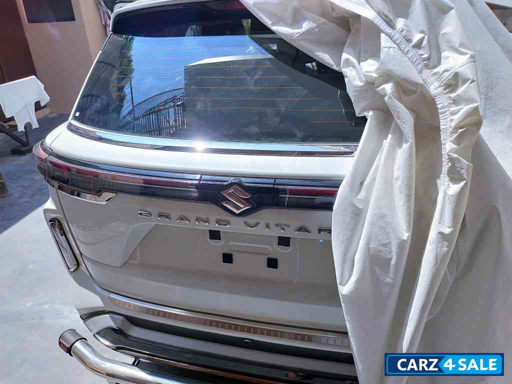 Maruti Suzuki Grand Vitara Zeta