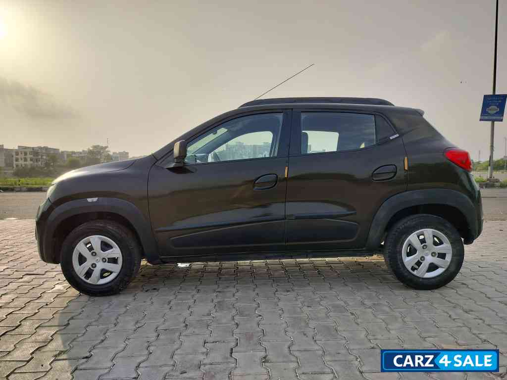 Bronze Renault Kwid RXT